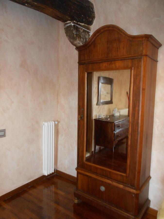 Alloggio Turistico Rizzuto - Centro Storico Bracciano  Exterior foto